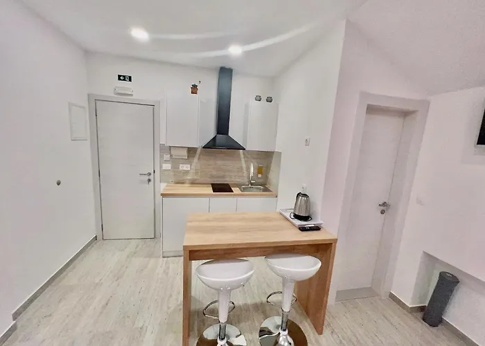 Lejlighed Jelena 5 *