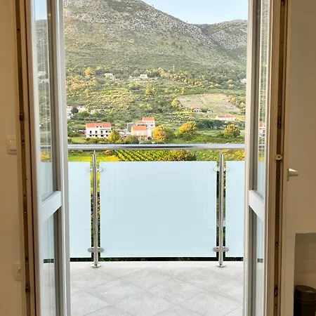 Appartement Jelena 5 *